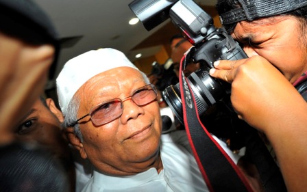 Hilmi Aminuddin Bantah Terima Uang dari Ahmad Fathanah